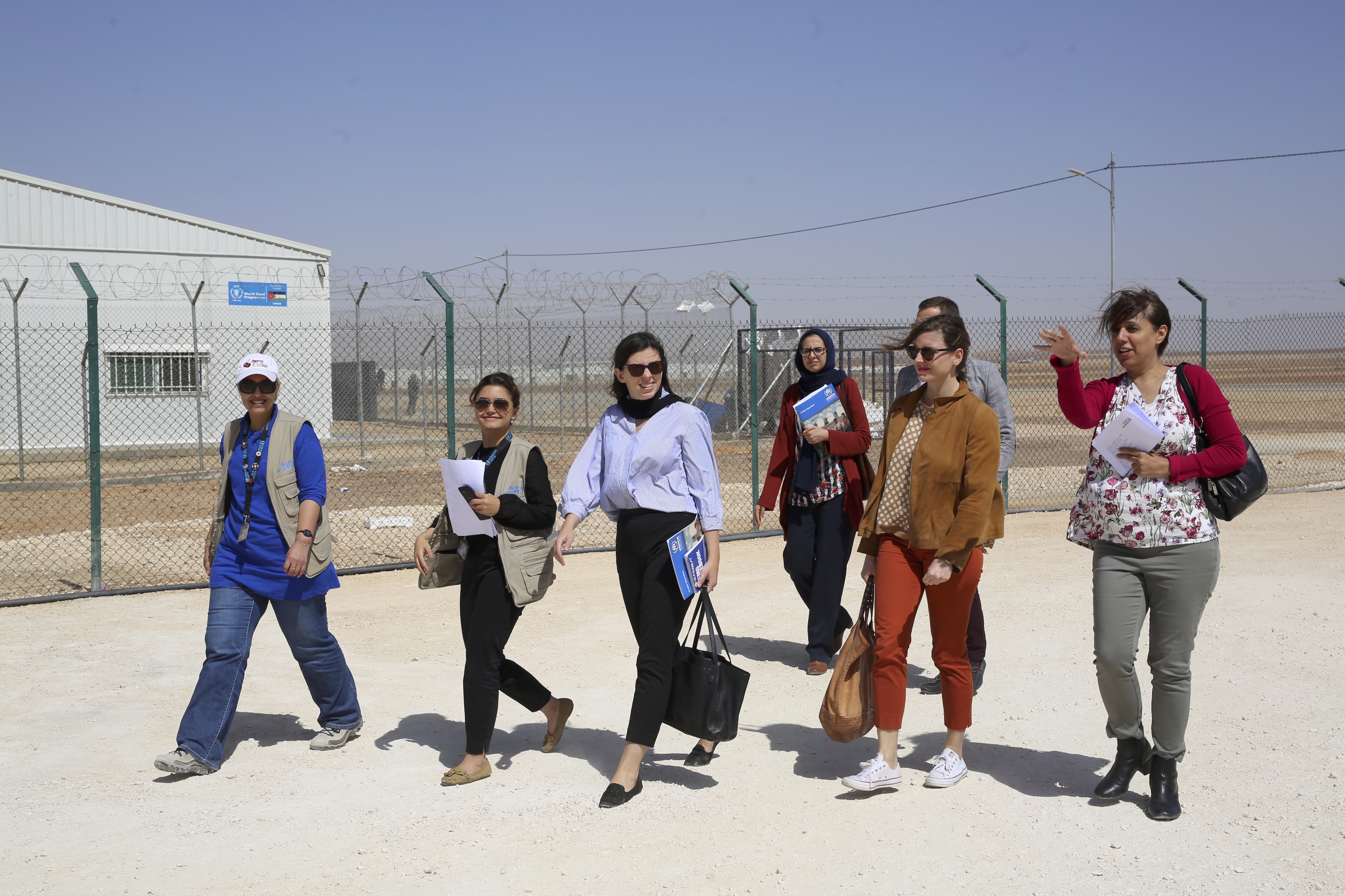 The delegation joins UN Women at the Azraq 'Women and Girls' Oasis' in village 3, the Oasis was inaugurated in February 2018 alongside the French Ambassador of Jordan and fellow members who joined the delegation visit to the Oasis. 